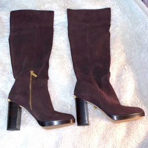 Michael Korda brown suede boots